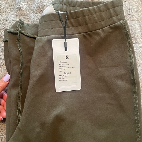 Diafora OLIVE GREEN PheBe sweatsuit. NWT - Picture 3 of 4